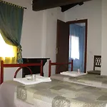فندق مبيت وإفطار Vaca Mora 3*
